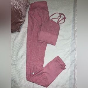 Alo matching light pink set - small